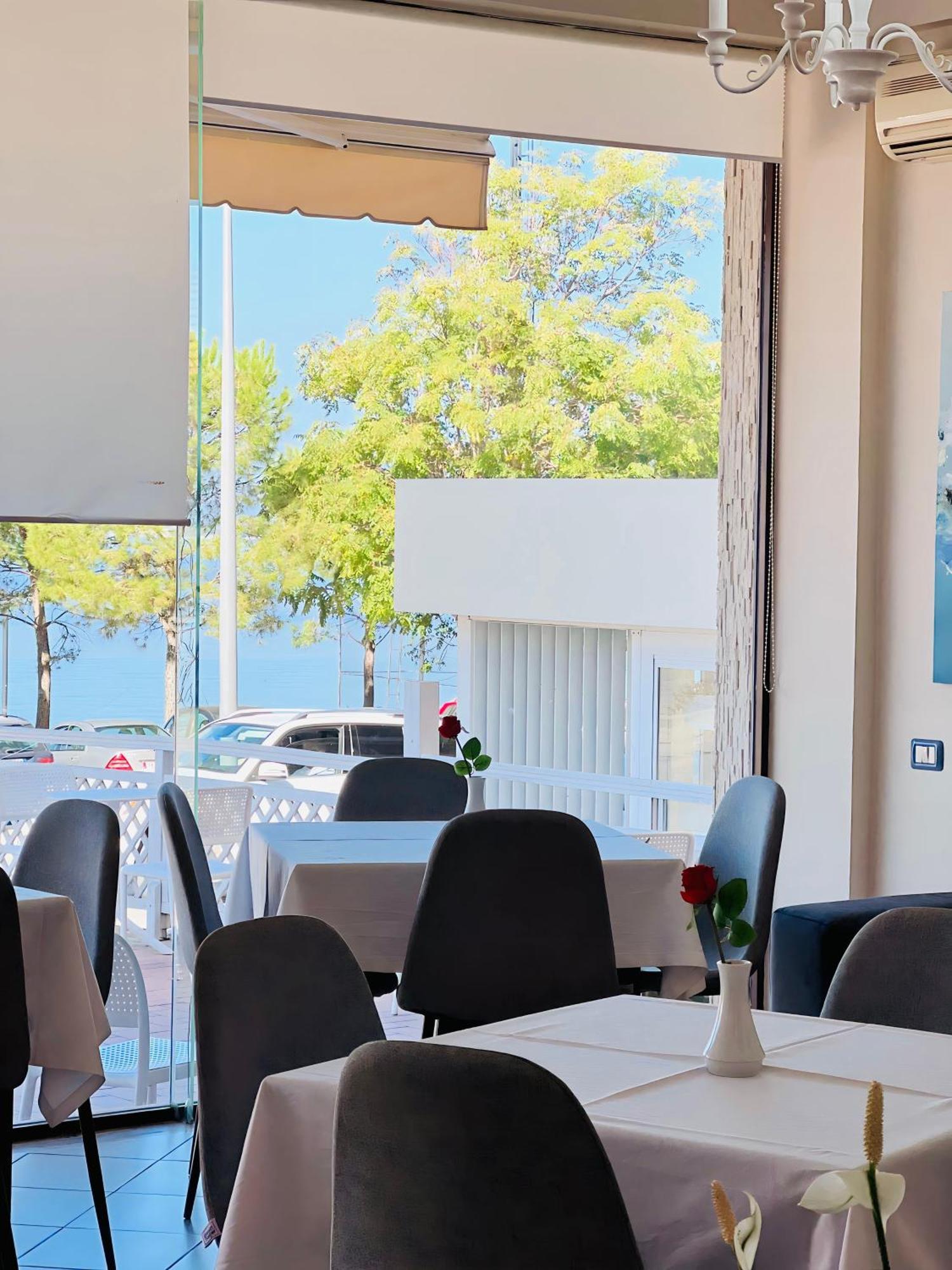Hotel Lungomare